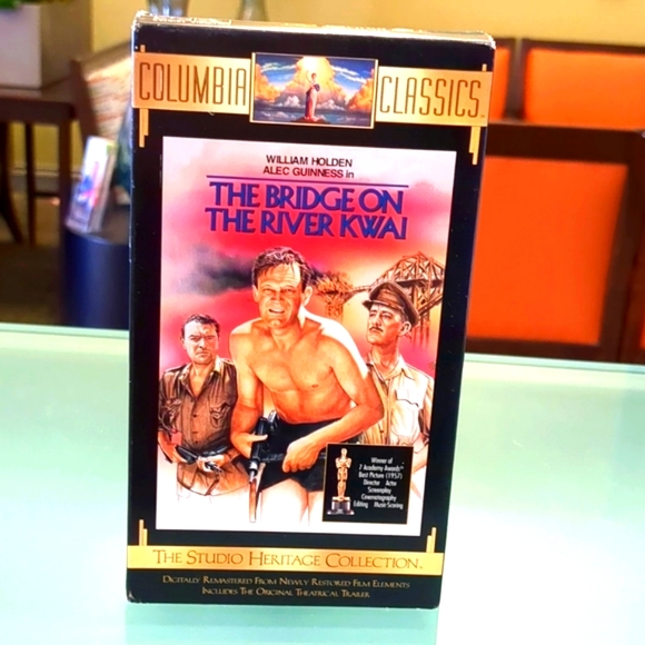 The Bridge on the River Kwai VHS - Picture 1 of 3